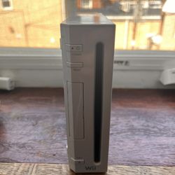 Wii (no controllers)