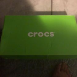 Crocs Lightly Warn Size 11