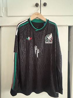 SzL Adidas x Peso Pluma WC Mexico Jersey