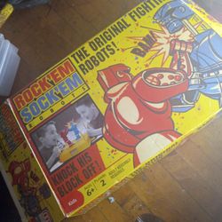 Rock Em Sock Em Robots 25$