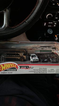 Hot Wheels Track Day