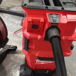 Milwaukee nexus vacuum