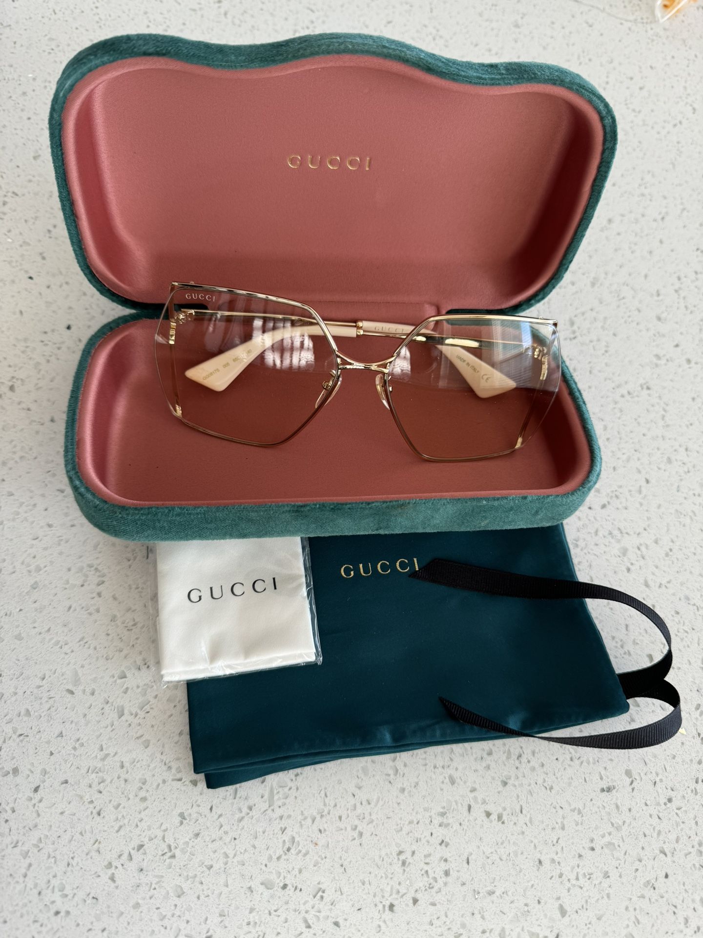 Gucci Sunglasses