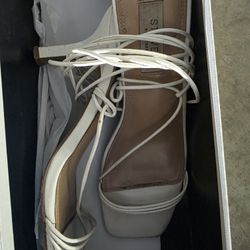 White Steve Madden Heel Womens 8