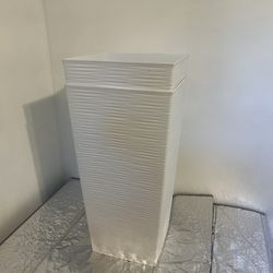 2 Artificial Plant Pot