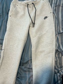 Nike tech pants white medium