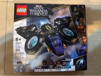 76211 LEGO Black Panther Shuri’s Sunbird