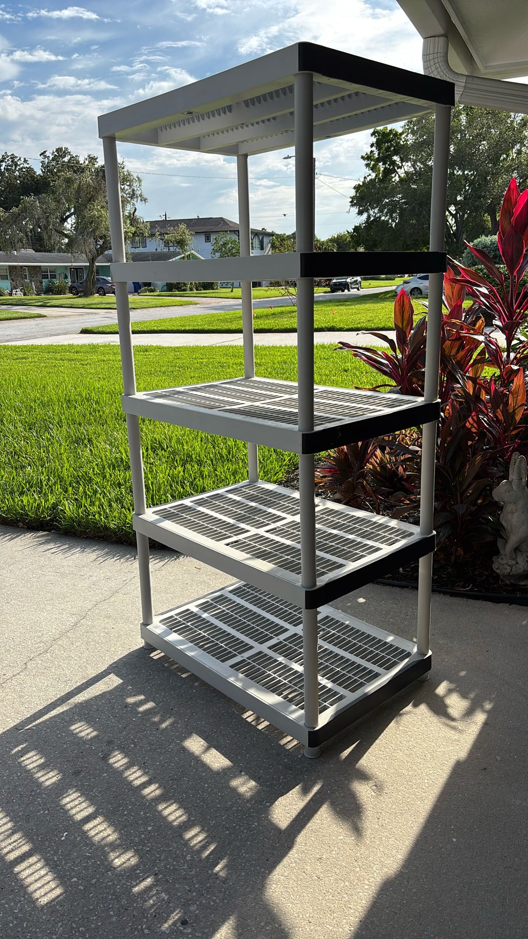 Utility shelving five tier heavy-duty plastic shelving