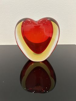 Red Heart Shape Glass Vase