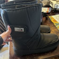 Snow Boots 