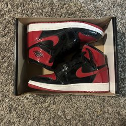 Nike Air Jordan 1 High “Patent Bred” Gradeschool Size 4Y Authentic  