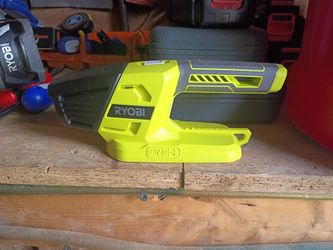 Ryobi handheld flashlight