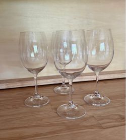 Wine Glasses -Set of 4 - 12 oz size