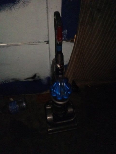 Dyson Vacuum