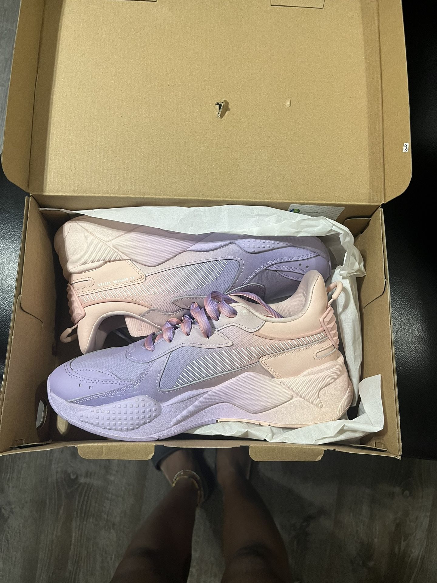 Women Puma Sneakers US Size 7.5
