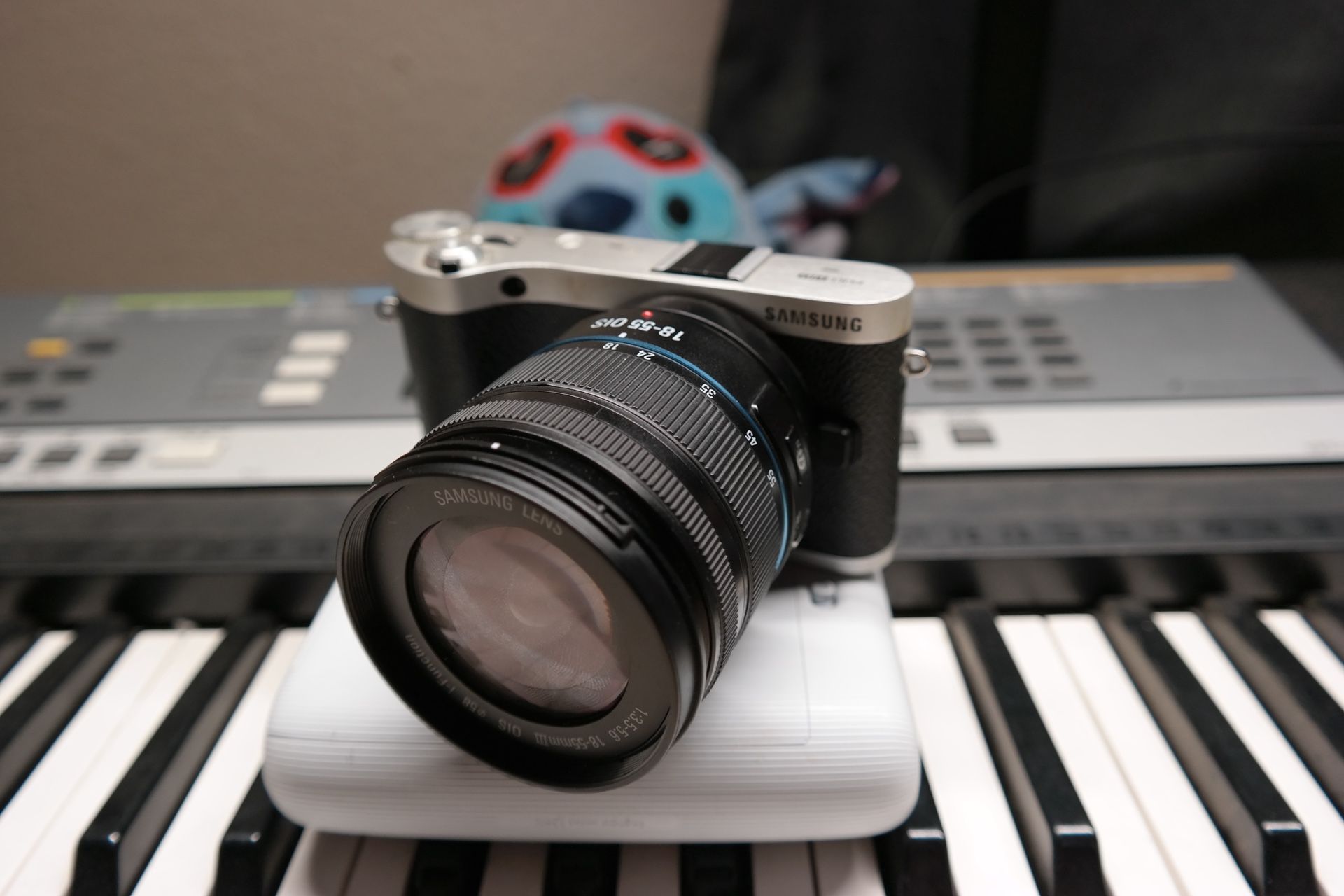 Samsung NX NX300 Digital Camera
