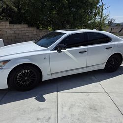 2015 Lexus LS 460