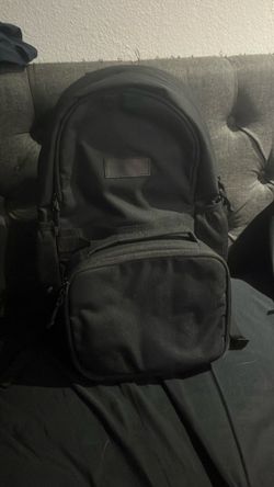 Legend backpack with lunchbox