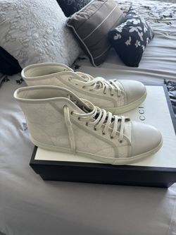 Gucci- Off White/Cream- Men Size 13