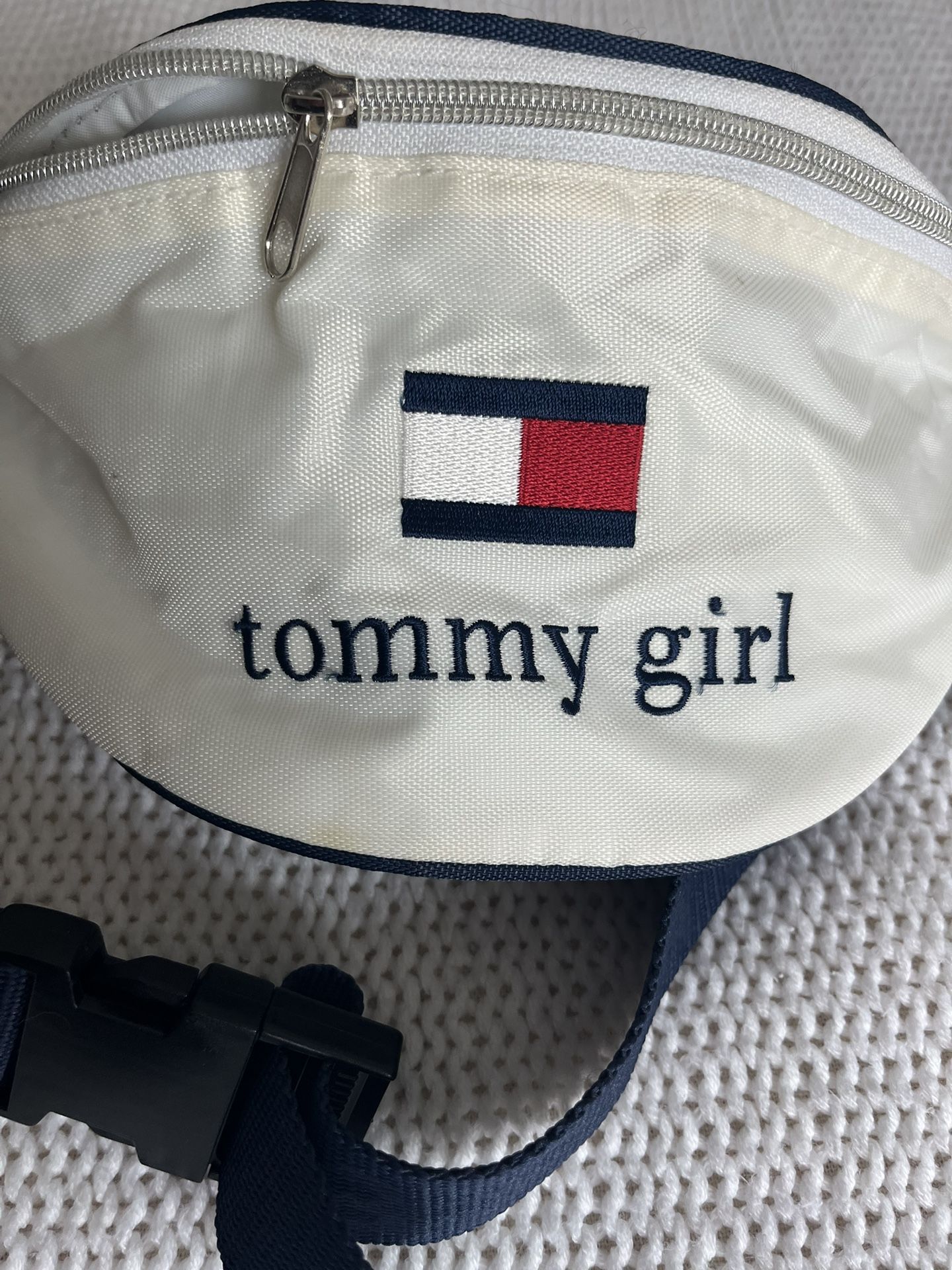 Tommy Girl Fanny