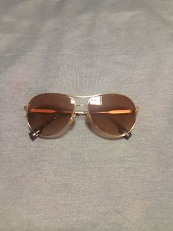 Burberry Sunglasses (Unisex) Really Good Condition $55 Firm P/U 48 TH ST ROOSEVELT PHX