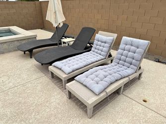Lounge chairs