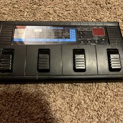 ZOOM 1010 Guitar Effects Board