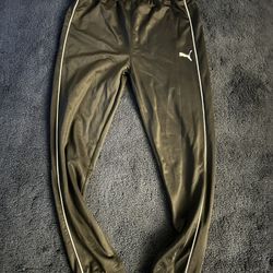 PUMA SWEATPANTS