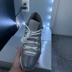 Air Jordan 11 Retro ‘Cool Gray’ Size 9.5