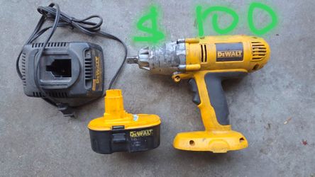 DeWalt Cordless Impact Wrench with Battery and Charger