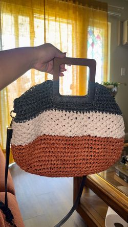 Straw purse