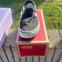 Woman’s Vans 6 Men’s 4.5