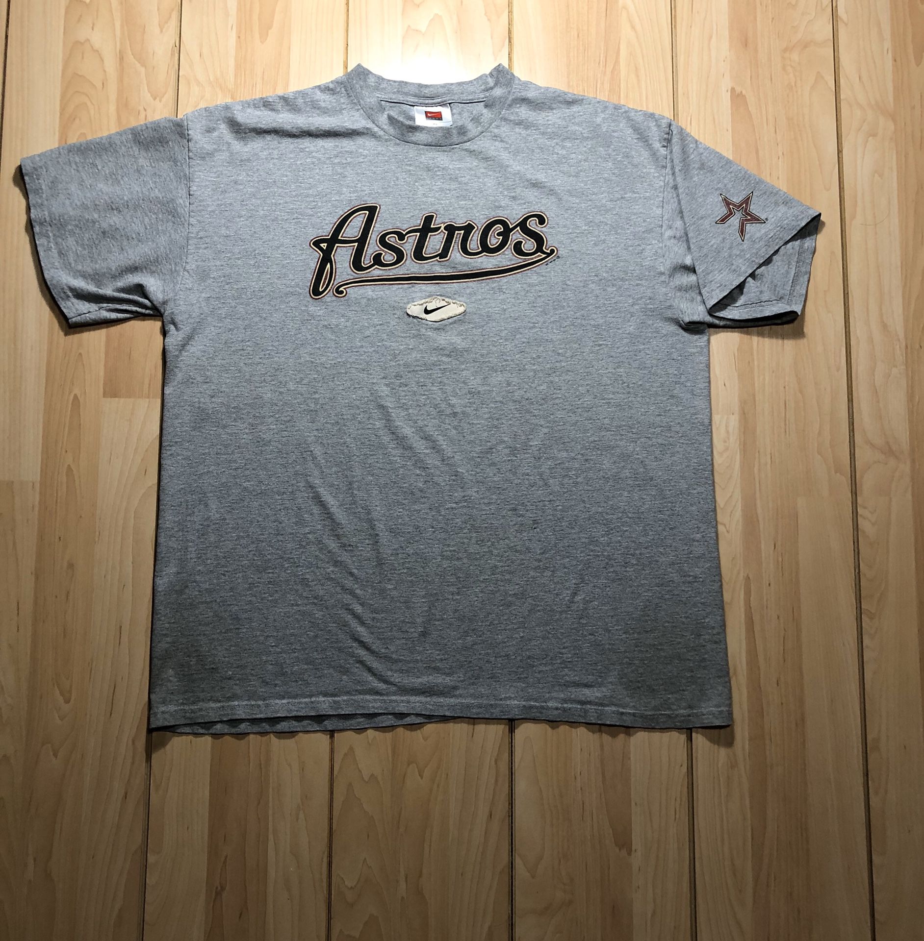 Vintage Nike Astros shirt