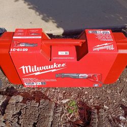 Milwaukee Saw Saw 