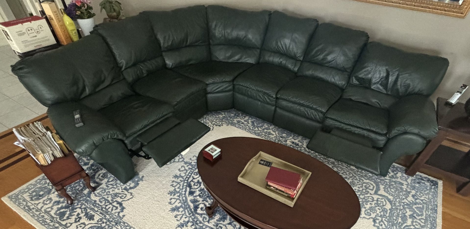 Darvin Furniture Section couch and Recliner