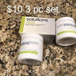 3 Pc Cleanser Set From Avon 
