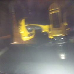 DeWalt Cordless Drill 