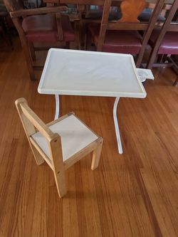 Kids table desk