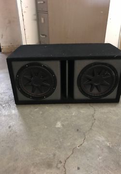 Amplifier excellent condition it’s come off Mercedes S 550 It is very heavy