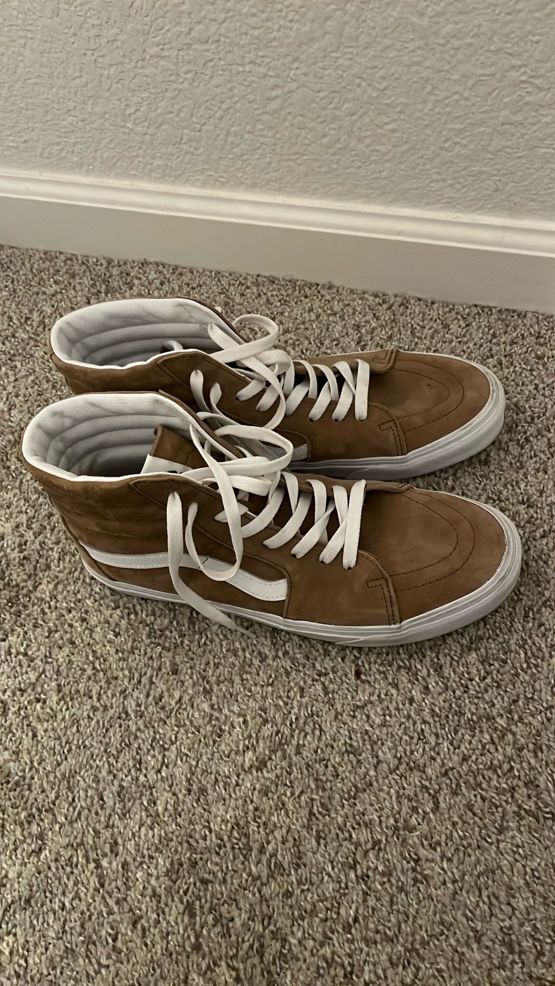 Vans Tan-Colored Mid-Rise M 10.5