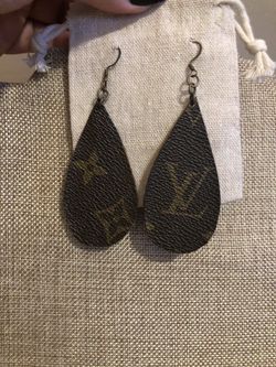 Handmade leather earrings