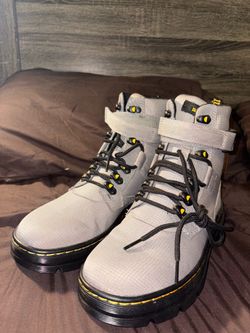 Dr marten boots