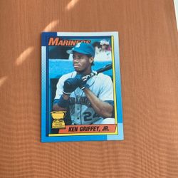 Rare Ken GriffeyJr Bloody Scar Error Card. 