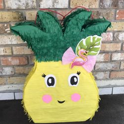 Pineapple Pinatas !