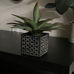 Decorative Artificial Succulent  
