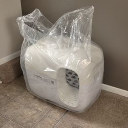 Petsnowy Cat Little Box - New