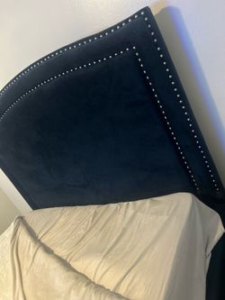 Navy bed