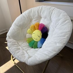 Soft Cozy Lounge Chair