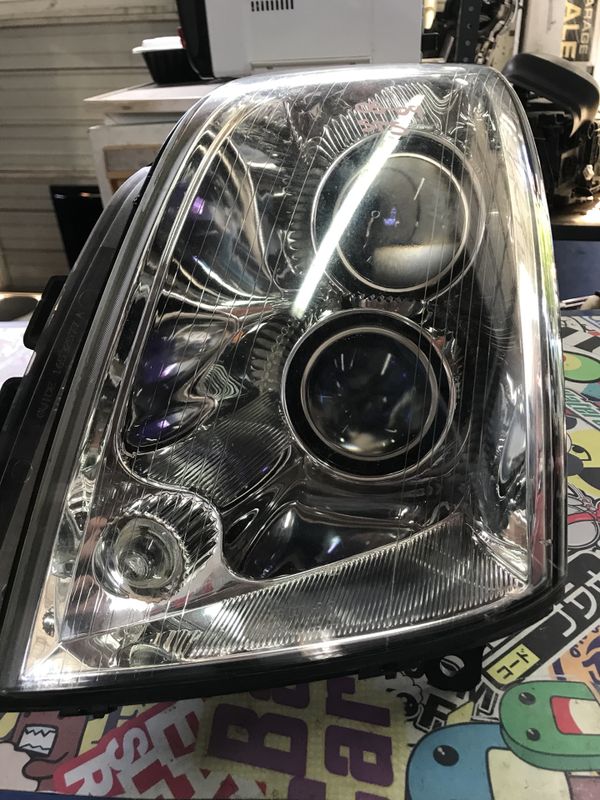 Cadillac Sts Oem Headlight For In Fort Lauderdale Fl Offerup Cadillac Sts Oem Headlight