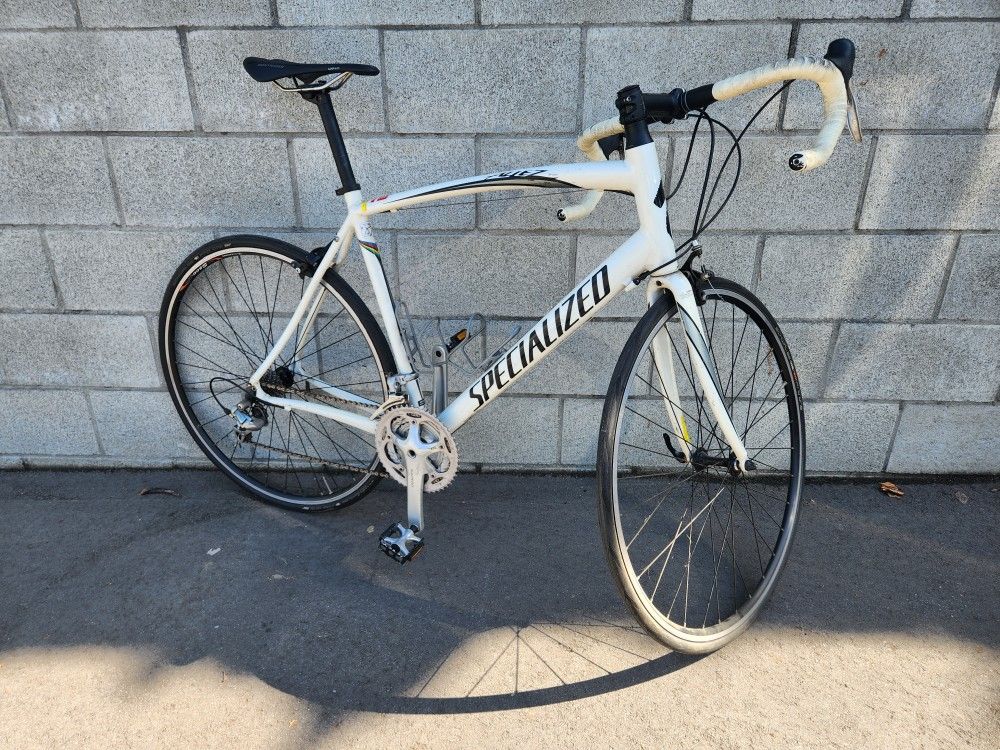 Specalized Allez 58cm Road Bike